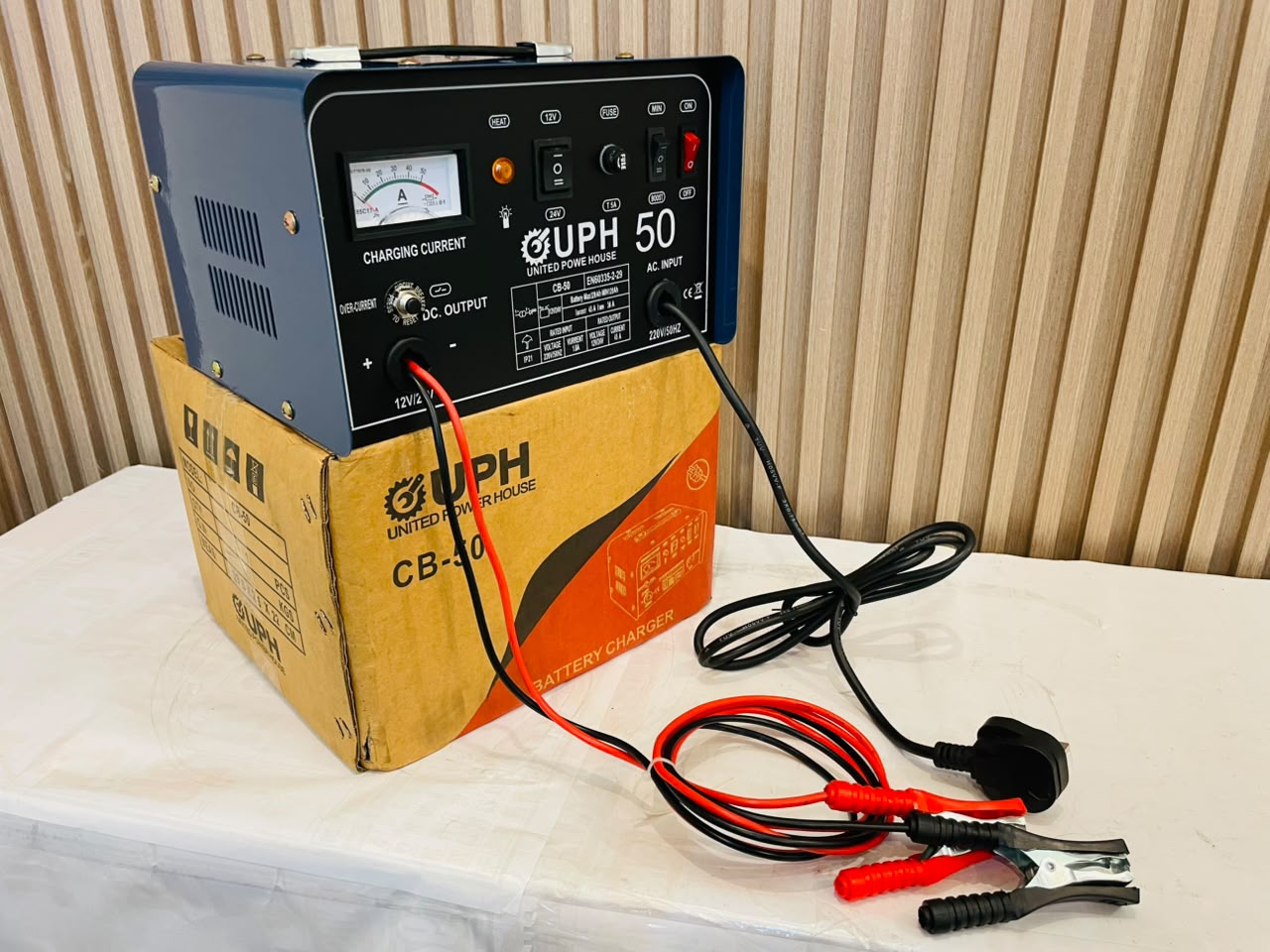 UPH CB-50 12V/24V Battery Charger & Booster (45A)